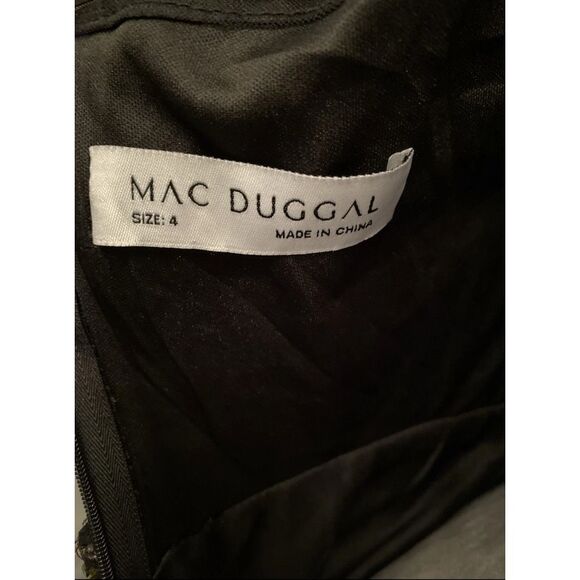 Mac Duggal 20476 Floral Embroidered Long Sleeve Dress Size 4 - Picture 14 of 15